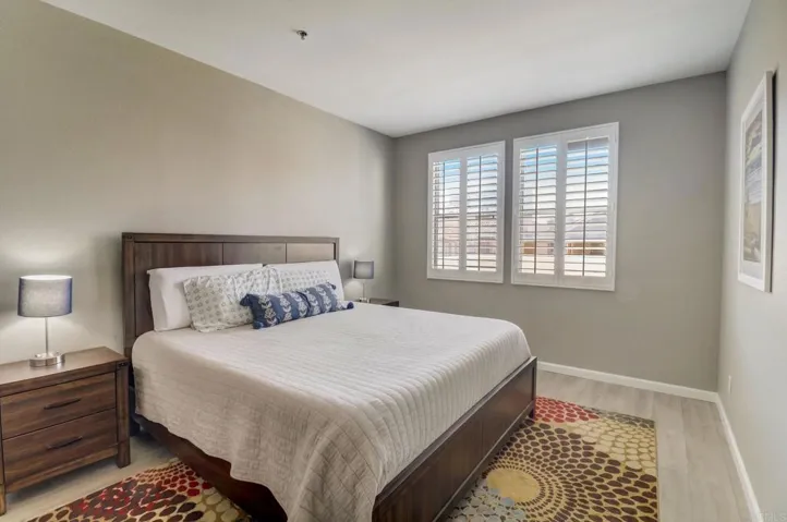 640 Camino De La Reina 1308, San Diego, California 92108