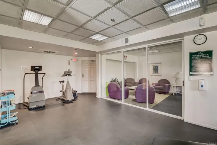 640 Camino De La Reina 1308, San Diego, California 92108