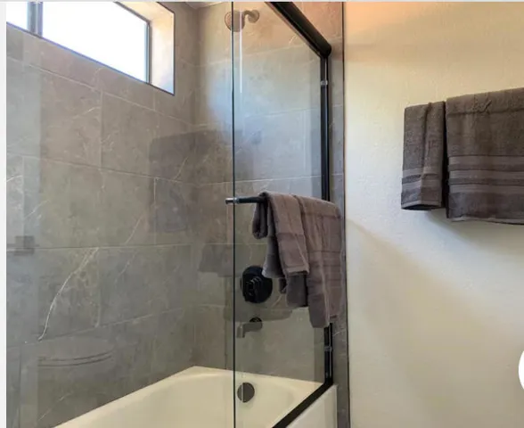 115 shower 1st bedroom