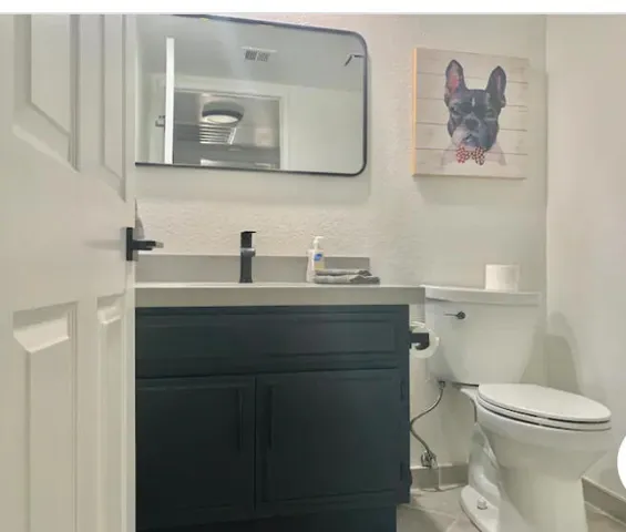 115 half bath powder room
