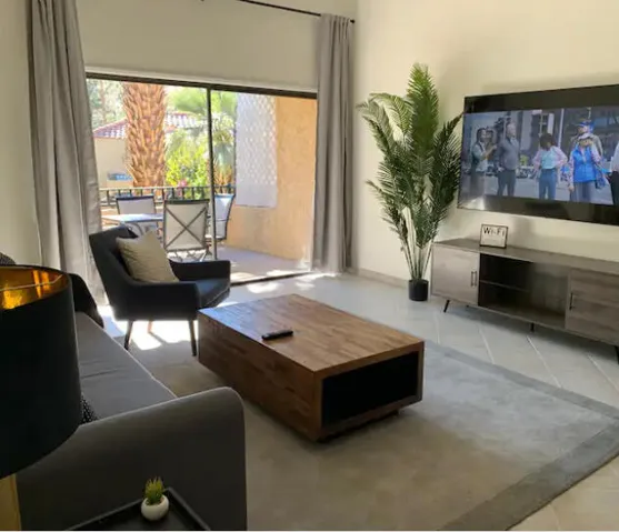 115 tv room
