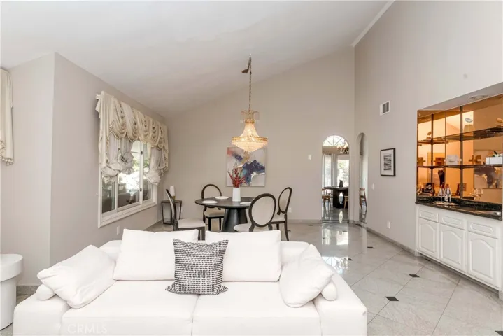 933 Dalton Springs Lane, Glendora, California 91741