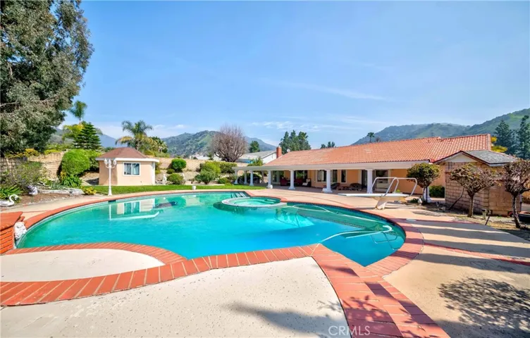 933 Dalton Springs Lane, Glendora, California 91741