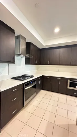 1340 Nolita, Irvine, California 92612