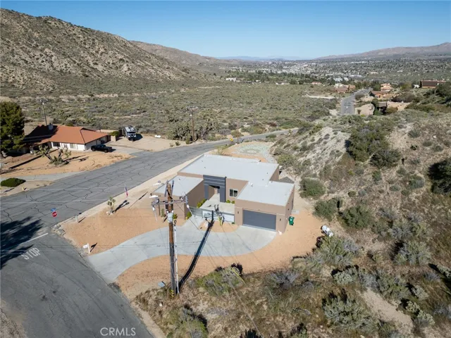 54093 Ridge Road, Yucca Valley, California 92284