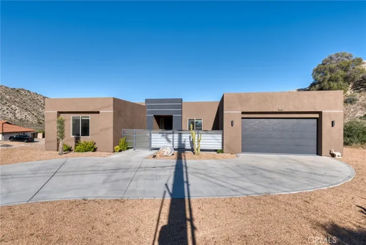 54093 Ridge Road, Yucca Valley, California 92284