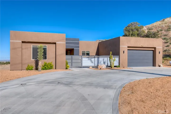 54093 Ridge Road, Yucca Valley, California 92284