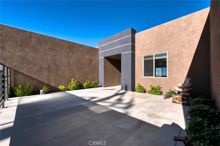 54093 Ridge Road, Yucca Valley, California 92284