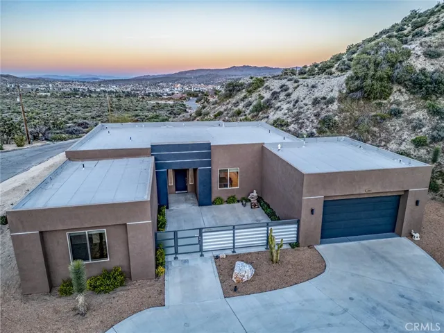 54093 Ridge Road, Yucca Valley, California 92284