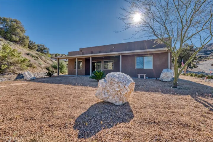 54093 Ridge Road, Yucca Valley, California 92284
