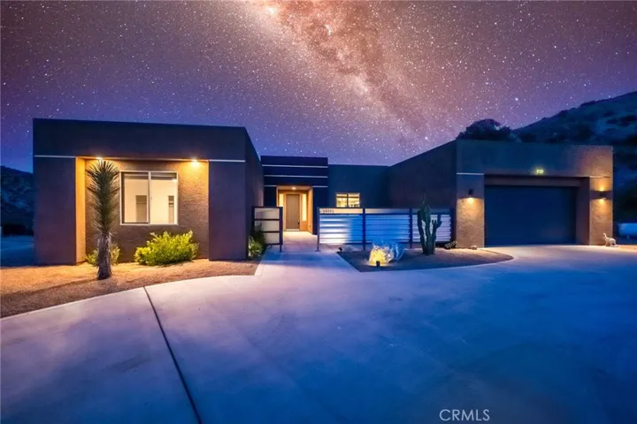 54093 Ridge Road, Yucca Valley, California 92284