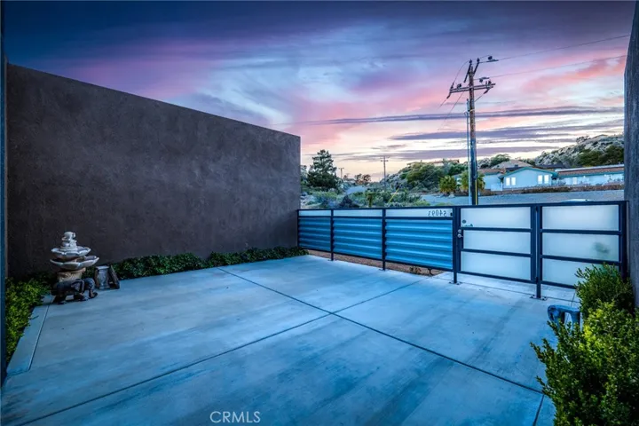 54093 Ridge Road, Yucca Valley, California 92284
