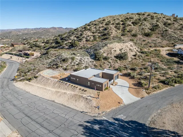 54093 Ridge Road, Yucca Valley, California 92284