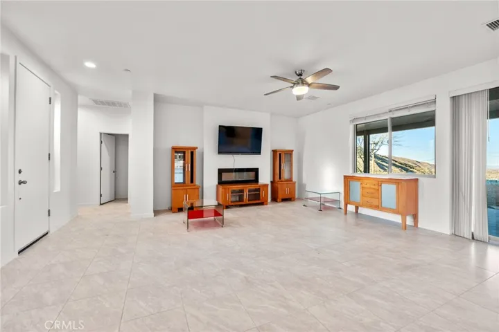 54093 Ridge Road, Yucca Valley, California 92284