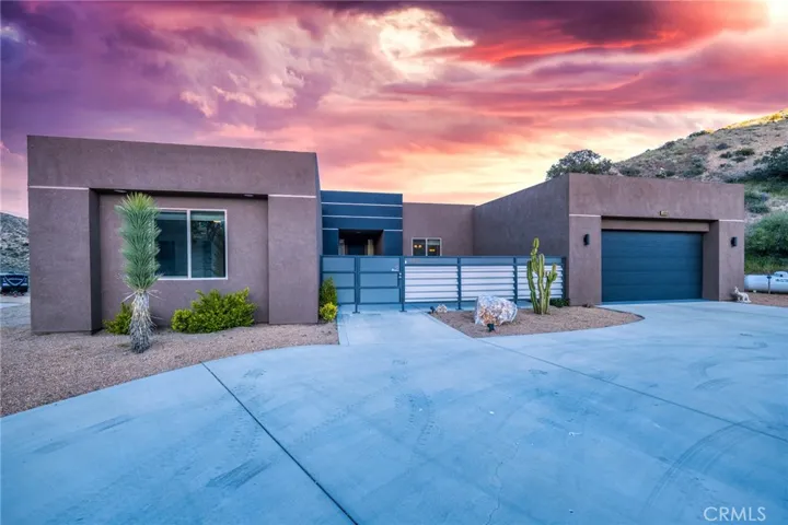 54093 Ridge Road, Yucca Valley, California 92284