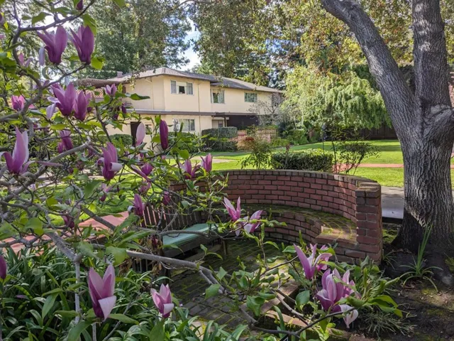 1285 Hoover Street 3, Menlo Park, California 94025