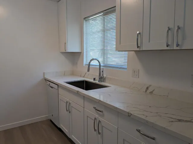 1285 Hoover Street 3, Menlo Park, California 94025