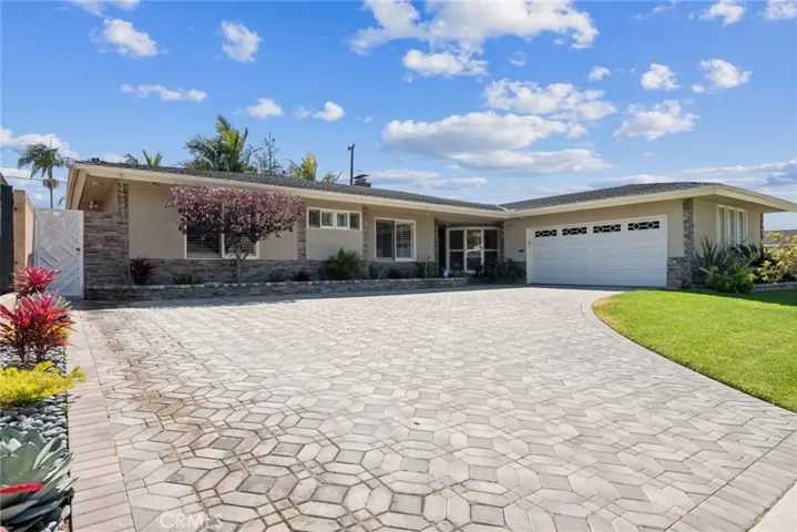 6524 Wooster Avenue, Los Angeles, California 90056
