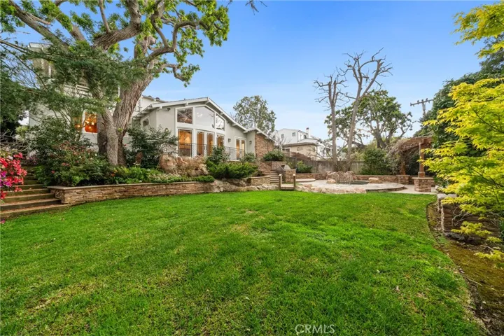 633 Saint James Road, Newport Beach, California 92663