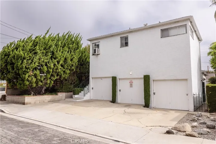 881 Kincaid Avenue, Inglewood, California 90302