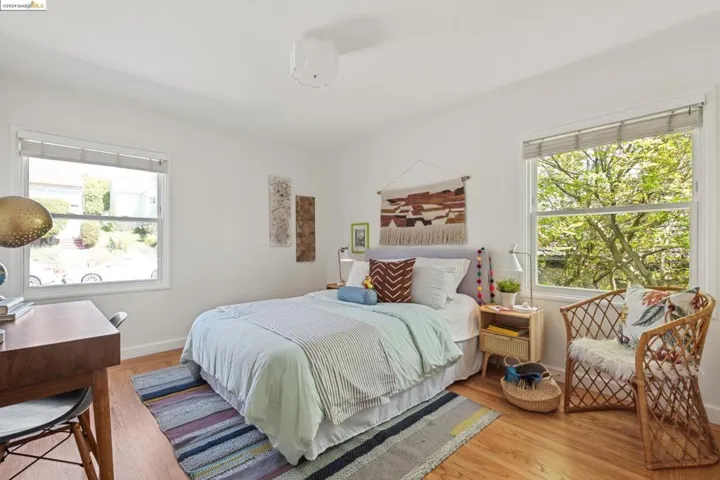 8 Selkirk St, Oakland, California 94619