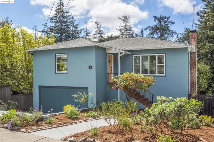 8 Selkirk St, Oakland, California 94619