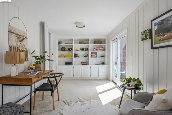 8 Selkirk St, Oakland, California 94619
