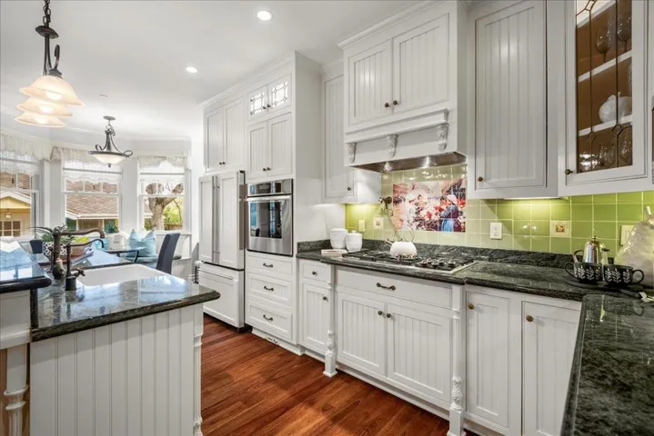 20665 Lomita Avenue, Saratoga, California 95070