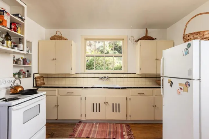 37305 Highway 1, Carmel, California 93923