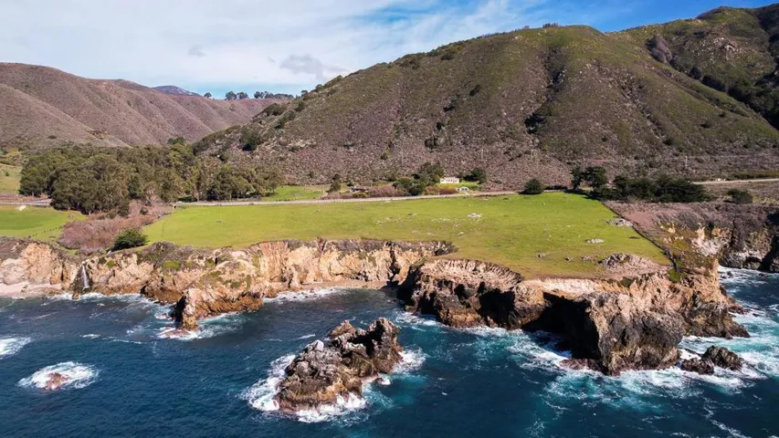 37305 Highway 1, Carmel, California 93923