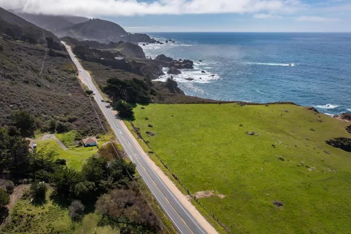 37305 Highway 1, Carmel, California 93923
