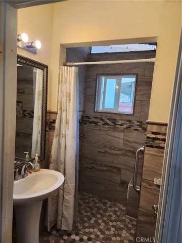 8348 Vicki Drive, Whittier, California 90606