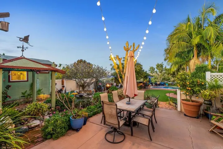 This seller has gone above and beyond with landscaping.