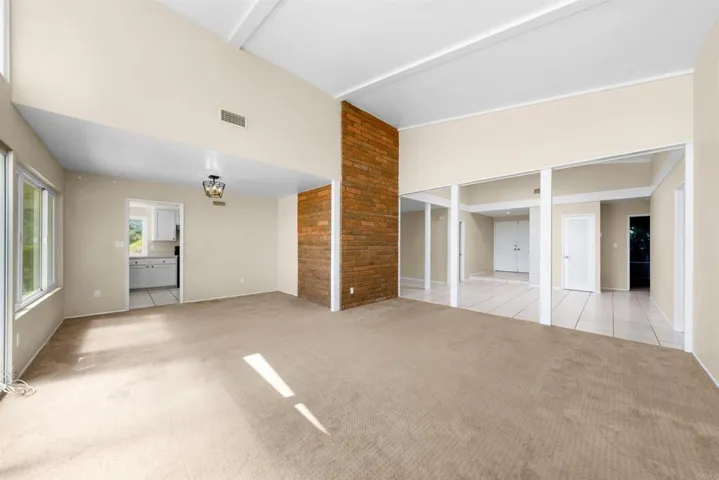 3015 Karnes Way, San Diego, California 92117