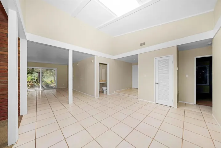 3015 Karnes Way, San Diego, California 92117