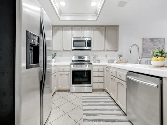 6401 E Nohl Ranch Road 96, Anaheim Hills, California 92807