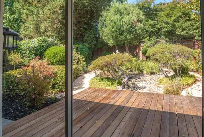 2817 Emerson Street, Palo Alto, California 94306