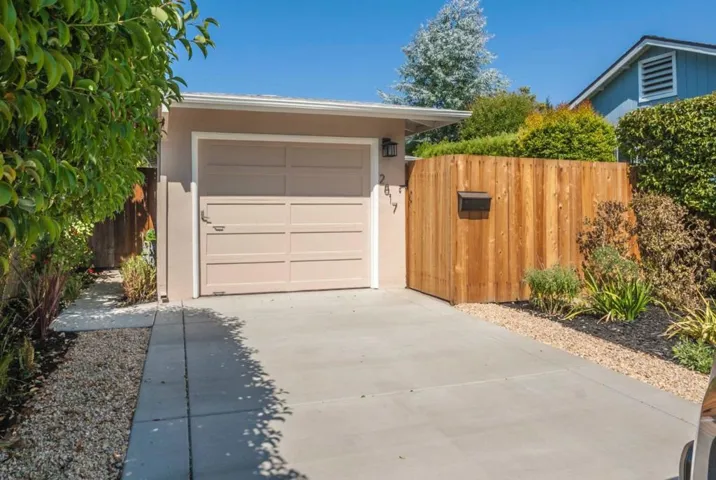 2817 Emerson Street, Palo Alto, California 94306