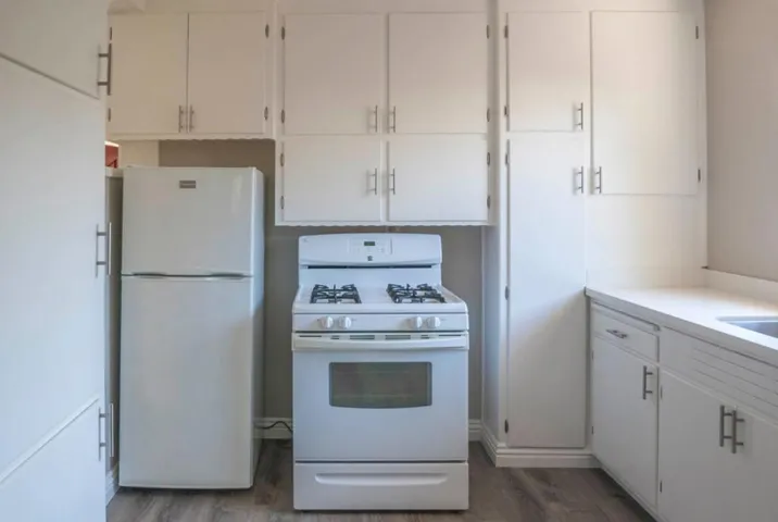 2817 Emerson Street, Palo Alto, California 94306
