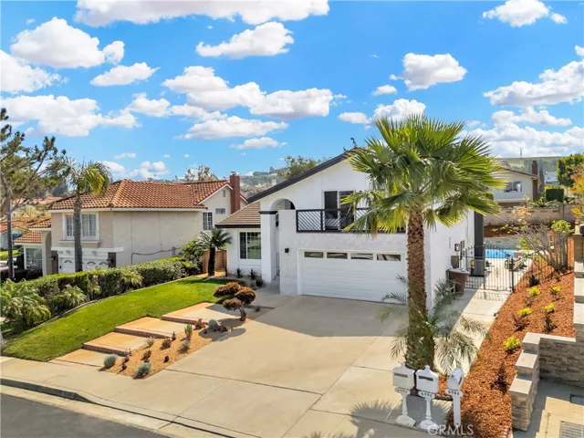 6590 E Edinboro Circle, Anaheim Hills, California 92807