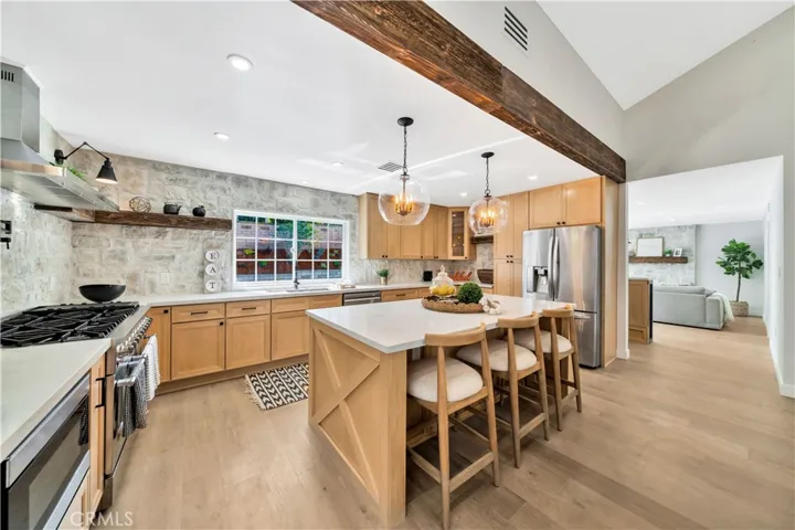 6590 E Edinboro Circle, Anaheim Hills, California 92807