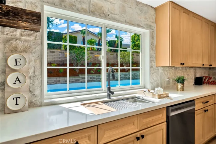 6590 E Edinboro Circle, Anaheim Hills, California 92807