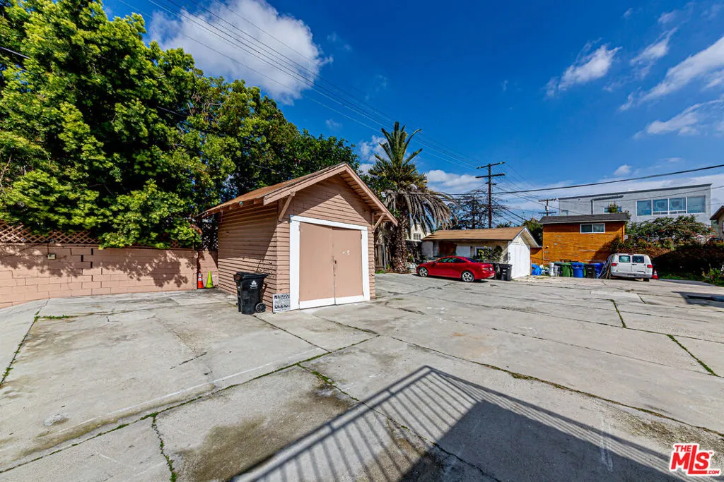 1717 Crenshaw Boulevard, Los Angeles, California 90019 home-pic-3