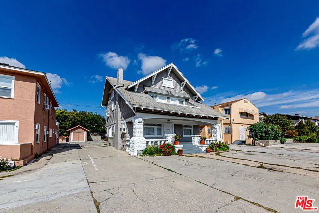 1717 Crenshaw Boulevard, Los Angeles, California 90019 home-pic-2