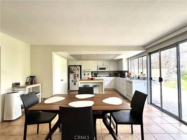 25562 Via Solis, San Juan Capistrano, California 92675