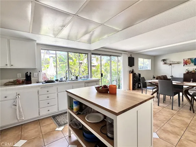 25562 Via Solis, San Juan Capistrano, California 92675