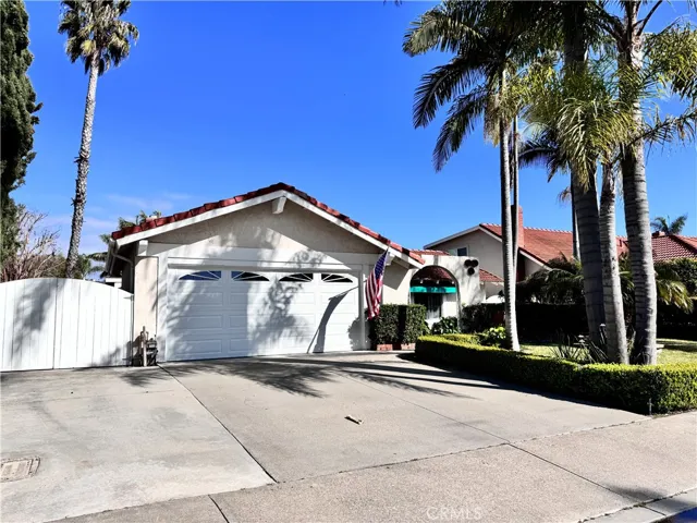 25562 Via Solis, San Juan Capistrano, California 92675
