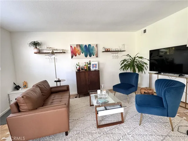 25562 Via Solis, San Juan Capistrano, California 92675