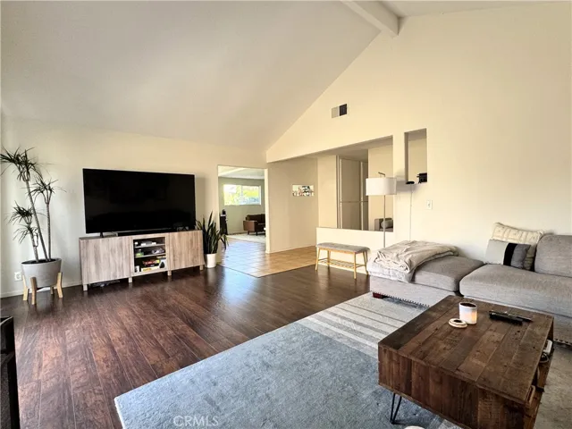 25562 Via Solis, San Juan Capistrano, California 92675