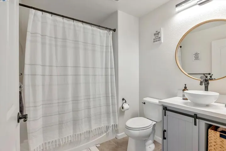 1253 George, Hayward, California 94541-4398